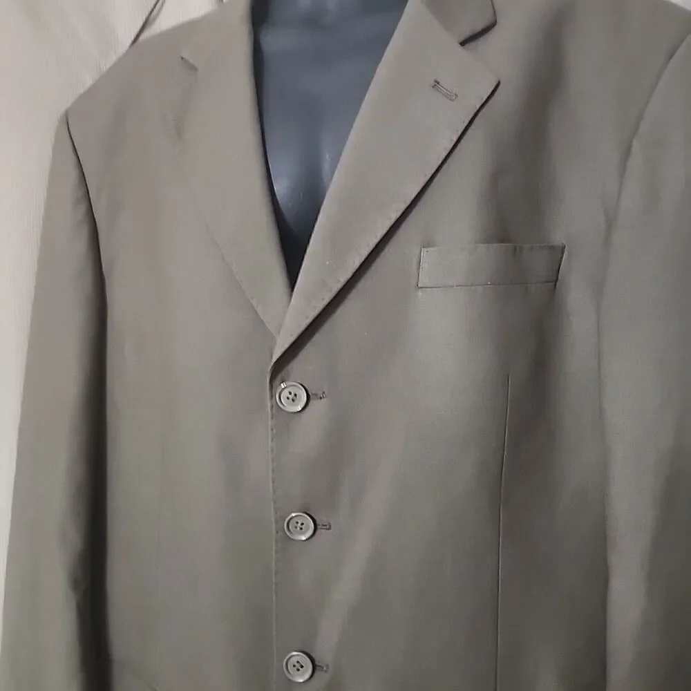 Suit Vicci Uomo Italian Design Remo Model Jacket 46L Pant 40W 2Pc Olive 4 Button